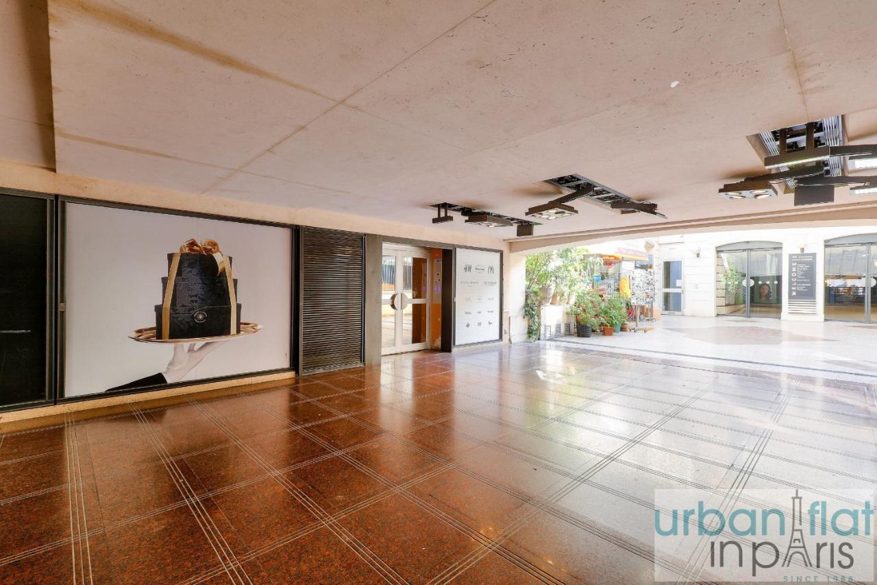 141 - Beautiful Flat Triangle D Or Champs Elysees Appartement Parijs